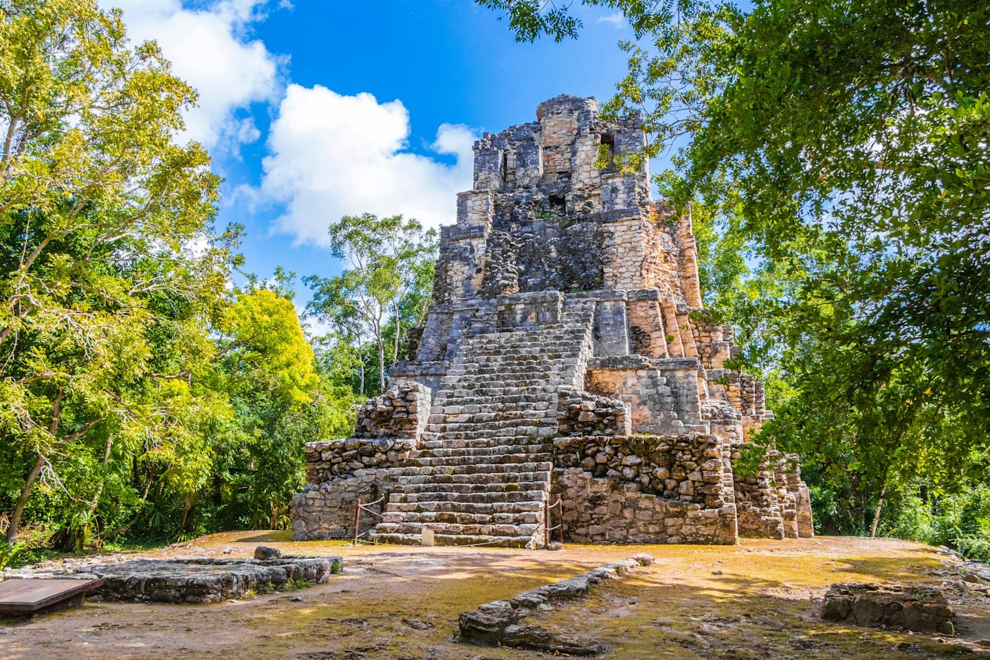 Maya ruins and Sian Ka'an Reserve tour thumbnail