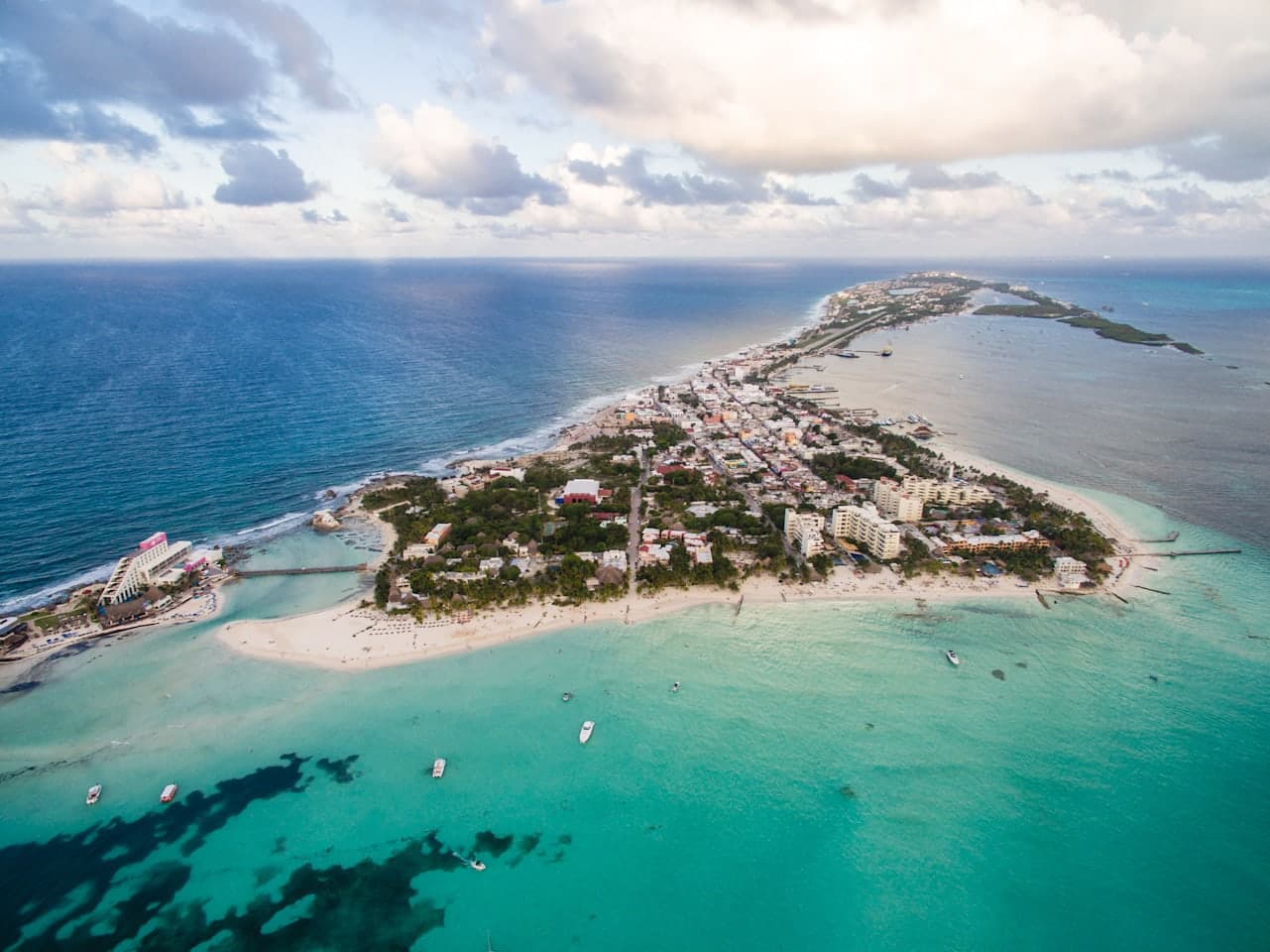 Full-day tour to Isla Mujeres thumbnail